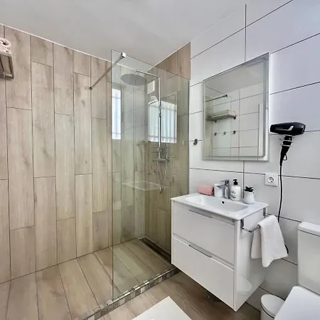 Brisas Coco Apartment